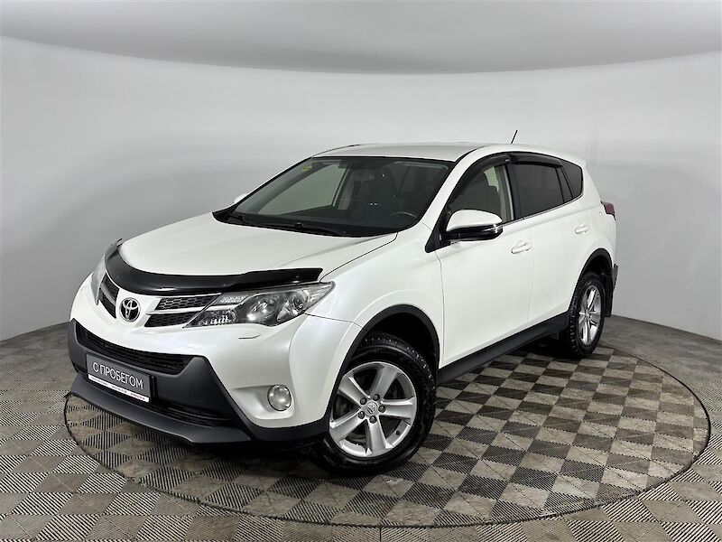 Toyota RAV4, 2013