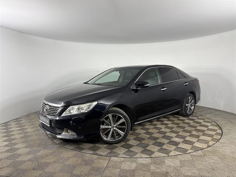 Toyota Camry, 2012